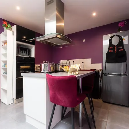 Casa Inca - Amazonas - Parking Free, Station * Calais